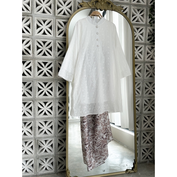 Hajela Embroidery Set